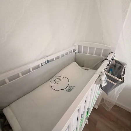 Cozy Schramberg